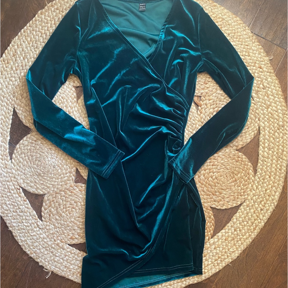 VELVET GREEN WRAP FRONT DRESS SZ M - Picture 8 of 8